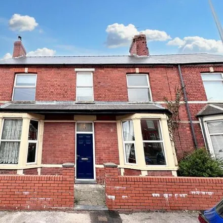 Buy this 4 bed townhouse on 3 Redbrink Crescent in Barry, CF62 5TX