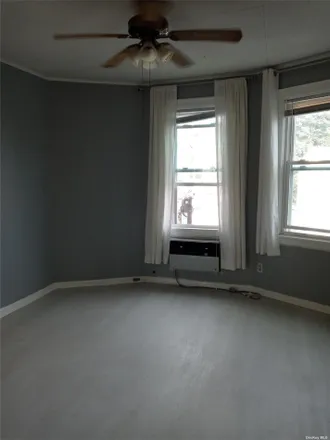 Rent this 3 bed apartment on 14-20 131st Street in New York, NY 11356