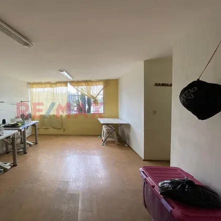 Image 7 - Avenida Parque B, El Agustino, Lima Metropolitan Area 15003, Peru - Apartment for sale
