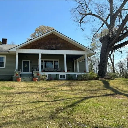 Image 1 - 1909 56th Street East, Valley, Chambers County, AL 36854, USA - House for sale