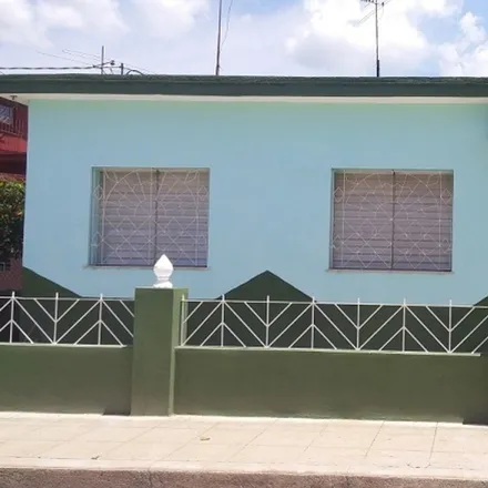 Rent this 2 bed house on Camagüey in Boves, CU
