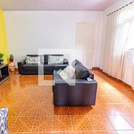 Rent this 2 bed house on Rua Carmelo Adam in Água Rasa, São Paulo - SP