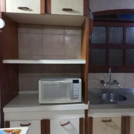Buy this 6 bed house on Rua Abílio Soares in Fátima, Niterói - RJ