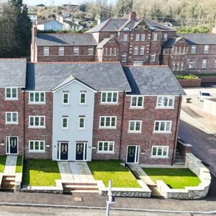 Buy this 4 bed townhouse on Old Chester Road in Holywell, CH8 7RZ