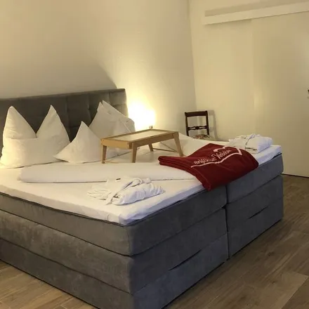 Rent this 2 bed apartment on 78337 Öhningen