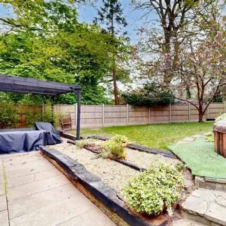 Image 3 - 104 Grattons Drive, Pound Hill, RH10 3DD, United Kingdom - House for sale