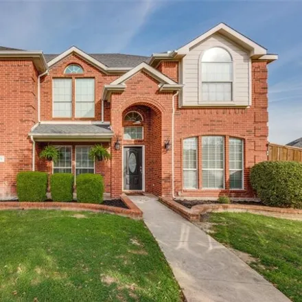 Buy this 5 bed house on 1747 Cattail Creek Drive in DeSoto, TX 75115
