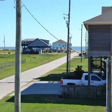 Image 9 - 859 West Lane, Galveston County, TX 77650, USA - House for sale