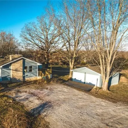 Buy this 3 bed house on 18541 County Road 3460 in Phelps County, MO 65559
