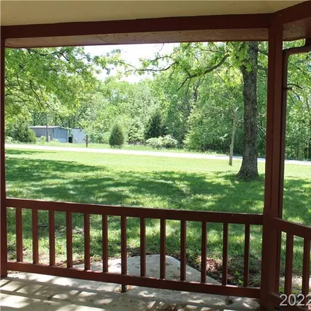 Image 2 - 28051 135, Laurie, Morgan County, MO 65037, USA - House for sale