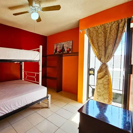 Rent this 2 bed house on Avenida México in 75700 Tehuacán, PUE