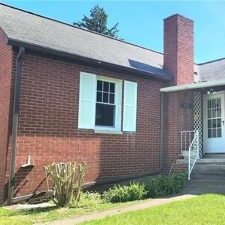 Buy this 3 bed house on 398 Nassau Street in Connellsville, PA 15425
