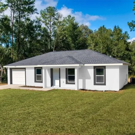 Buy this 3 bed house on 3381 Southwest 151st Avenue in Marion County, FL 34481