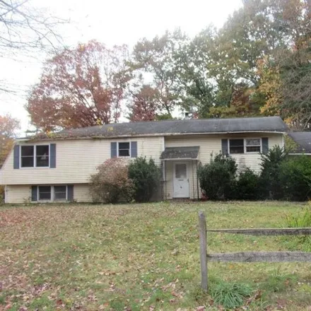 Buy this 3 bed house on 92 Hastings Circle in Hinsdale, Cheshire County