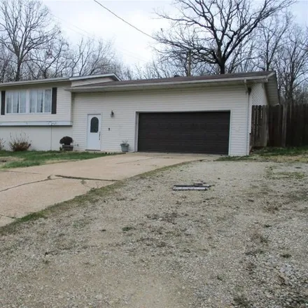 Buy this 2 bed house on 643 Lakeshore Drive in Crawford County, MO 65453