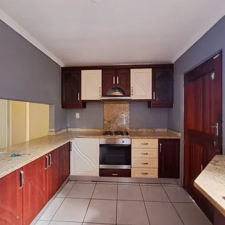 Image 6 - Short Street, Ashley, KwaZulu-Natal, 3610, South Africa - Apartment for rent