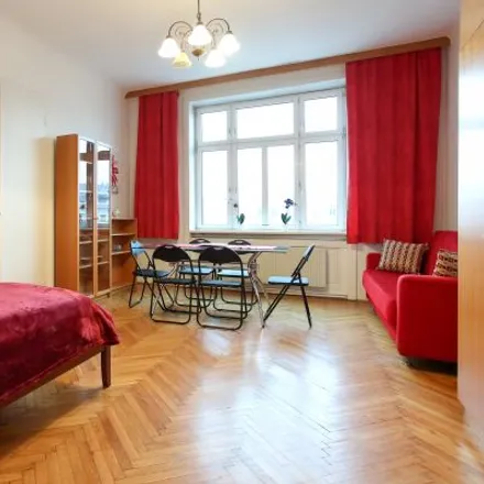 Rent this 4 bed apartment on Alser Shop in Hernalser Gürtel 47, 1170 Vienna