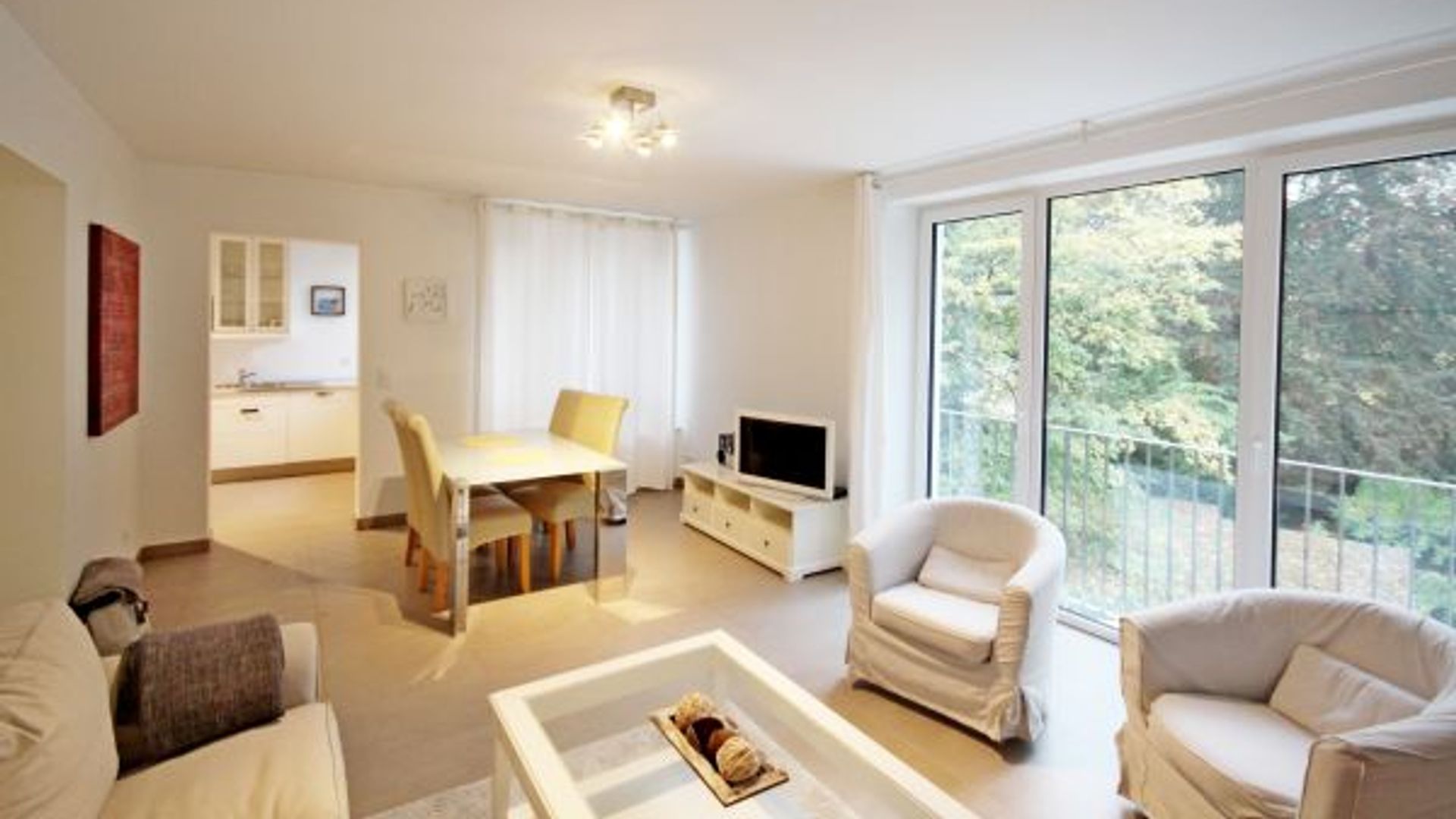 2-bedroom-apartment-at-beethovenstra-e-25-65189-wiesbaden-germany