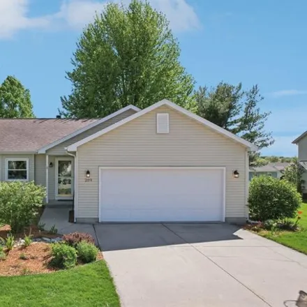 Buy this 4 bed house on 211 Sleepy Hollow Lane in Marshall, Dane County