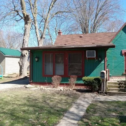 Buy this 3 bed house on 642 North Sheldon Street in Charlotte, MI 48813