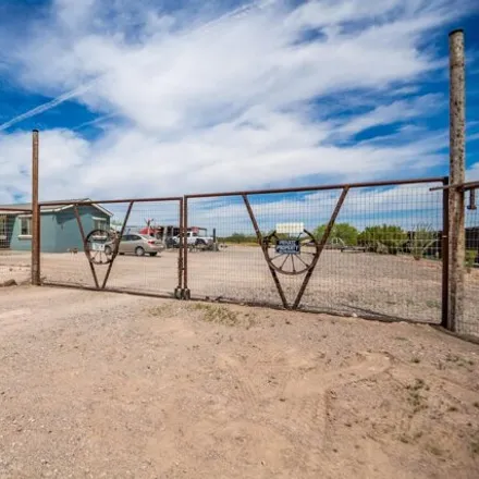 Buy this studio apartment on 6914 East Gecko Ranch Road in Pinal County, AZ 85132