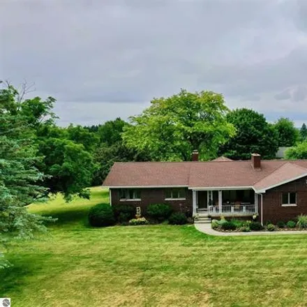 Buy this 3 bed house on 150 Doral Drive in Clam Lake Township, MI 49601