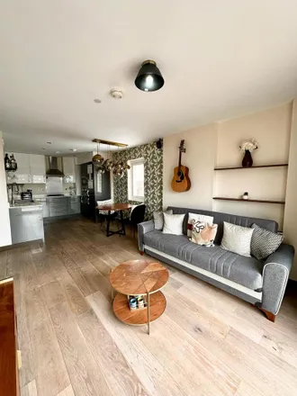 Rent this 2 bed apartment on The Malthouse in 62-76 Abbey Road, London