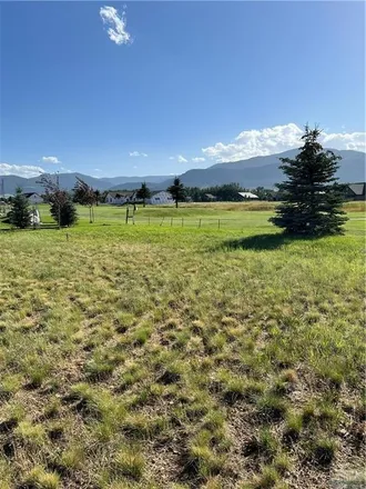 Image 4 - Plenty Coups Circle, Red Lodge, MT 59068, USA - House for sale