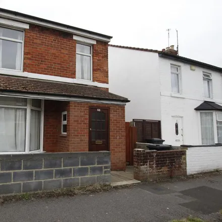 Rent this 3 bed townhouse on Norman Road in Swindon, SN2 1AX