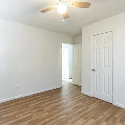 Image 9 - Support Medical, Vicksburg Avenue, Lubbock, TX 79410, USA - House for rent
