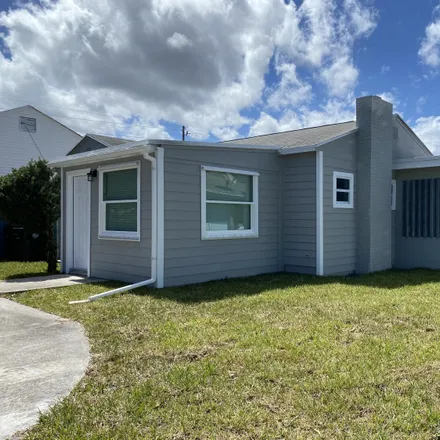 Buy this 3 bed house on 1207 North D Street in Lake Worth Beach, FL 33460