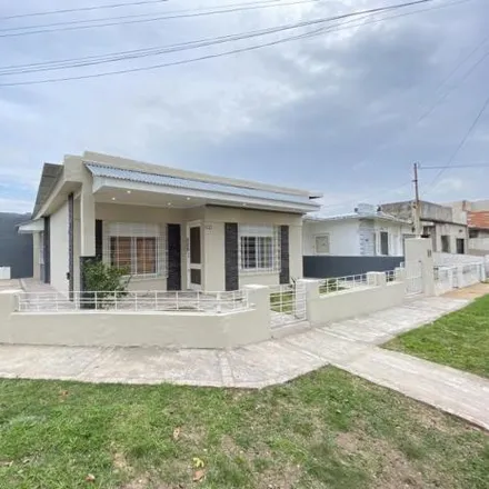 Image 1 - Ayolas 2806, Quilmes Oeste, B1879 ETH Quilmes, Argentina - House for sale