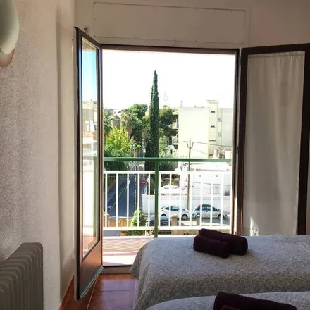 Rent this 3 bed apartment on 08800 Vilanova i la Geltrú