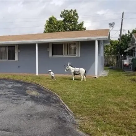 Rent this 2 bed house on 8885 Northwest 10th Street in Pembroke Pines, FL 33024