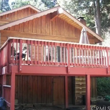 Buy this 4 bed house on 466 Sequoia Place in Valley of Enchantment, Crestline