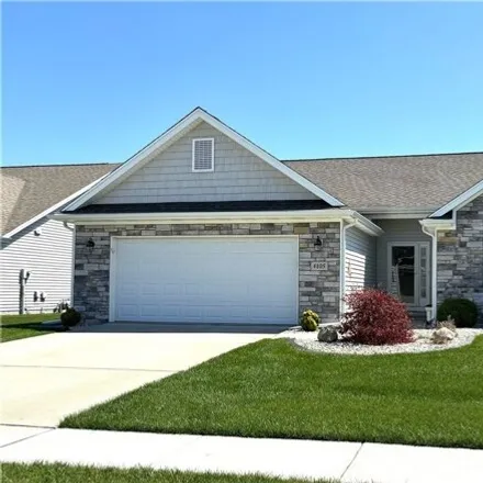 Buy this 3 bed house on 4091 Grande Lake Drive in Lucas County, OH 43537