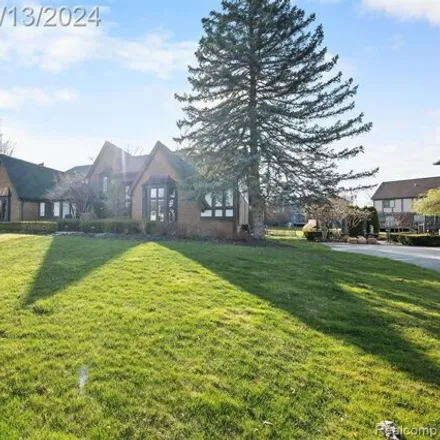 Buy this 4 bed house on 6350 Rose Boulevard in West Bloomfield Township, MI 48322