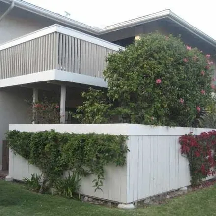 Image 1 - 3871 Camino Lindo, San Diego, CA 92122, USA - Apartment for rent