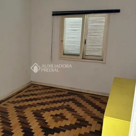 Buy this 2 bed apartment on Avenida Getúlio Vargas in Osório, Osório - RS