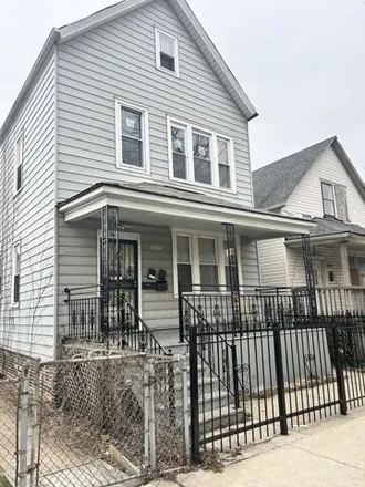 Rent this 2 bed house on 8353 South Brandon Avenue in Chicago, IL 60617