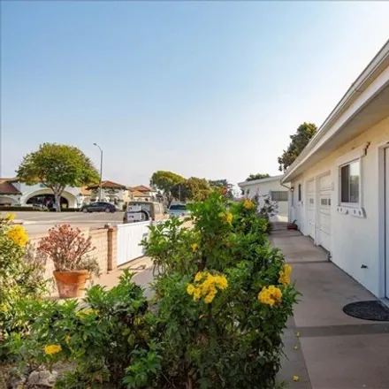 Image 4 - 1391 North 14th Street, Grover Beach, CA 93433, USA - House for sale