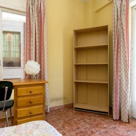 Image 9 - DPlatos Centro, Calle Acera del Darro, 18005 Granada, Spain - Apartment for rent