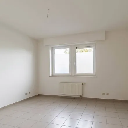 Image 4 - Rue du Poilu 16, 1301 Wavre, Belgium - Apartment for rent