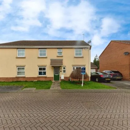 Buy this 3 bed duplex on Pennistone Place in Bradley, DN33 3SS