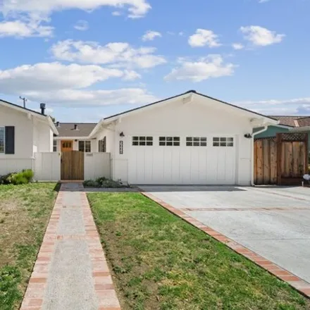 Buy this 3 bed house on 5668 Croydon Avenue in San Jose, CA 95118
