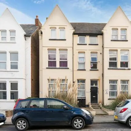 Image 1 - Clifton Lodge, Norfolk Road, Cliftonville West, Margate, CT9 2HU, United Kingdom - Apartment for sale