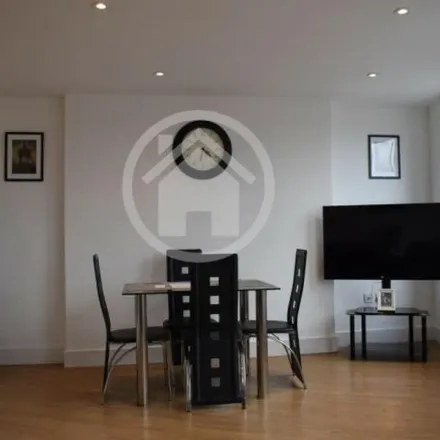 Image 6 - Costa, 24 Cranbrook Road, London, IG1 4DL, United Kingdom - Apartment for rent