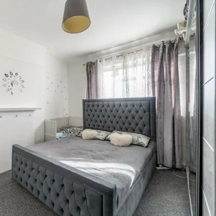 Buy this 1 bed apartment on Burnley Road in Dudden Hill, London