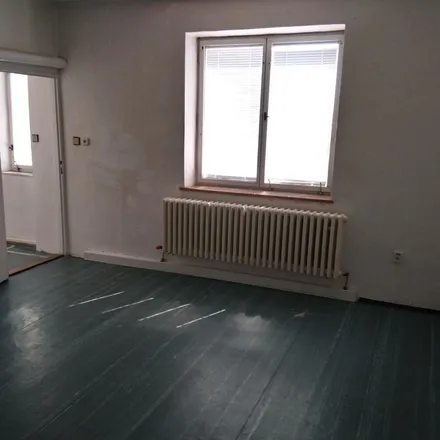Rent this 3 bed apartment on Znojemská in Na Hvězdě, 674 01 Střítež