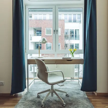 Rent this 3 bed apartment on Lazarus Wohn- und Pflegeverbund in Bergstraße, 13355 Berlin